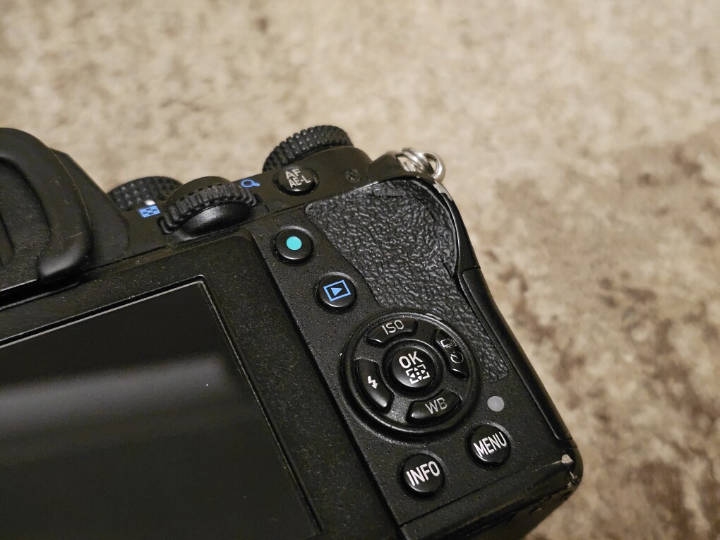 Comment Image