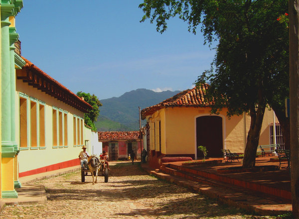 another colourful street in trinidad da cuba