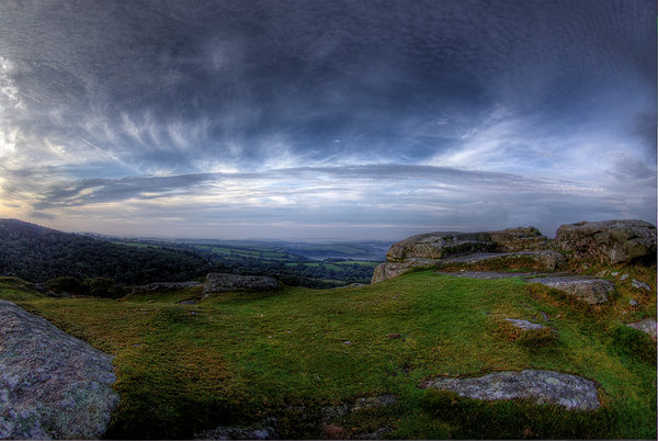 Dewerstone sunrise looking South