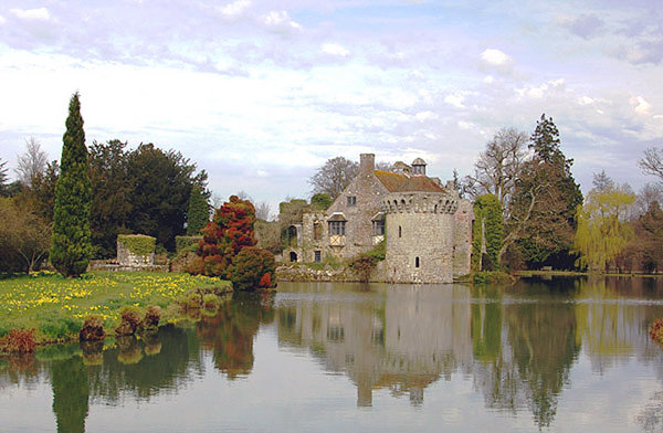 Scotney Castle and Moat