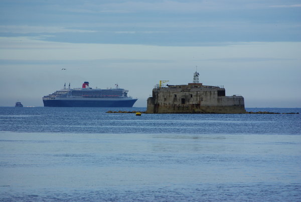 Queen Mary 2
