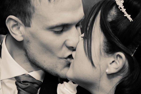 Kiss