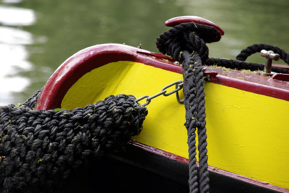 Narrow boat