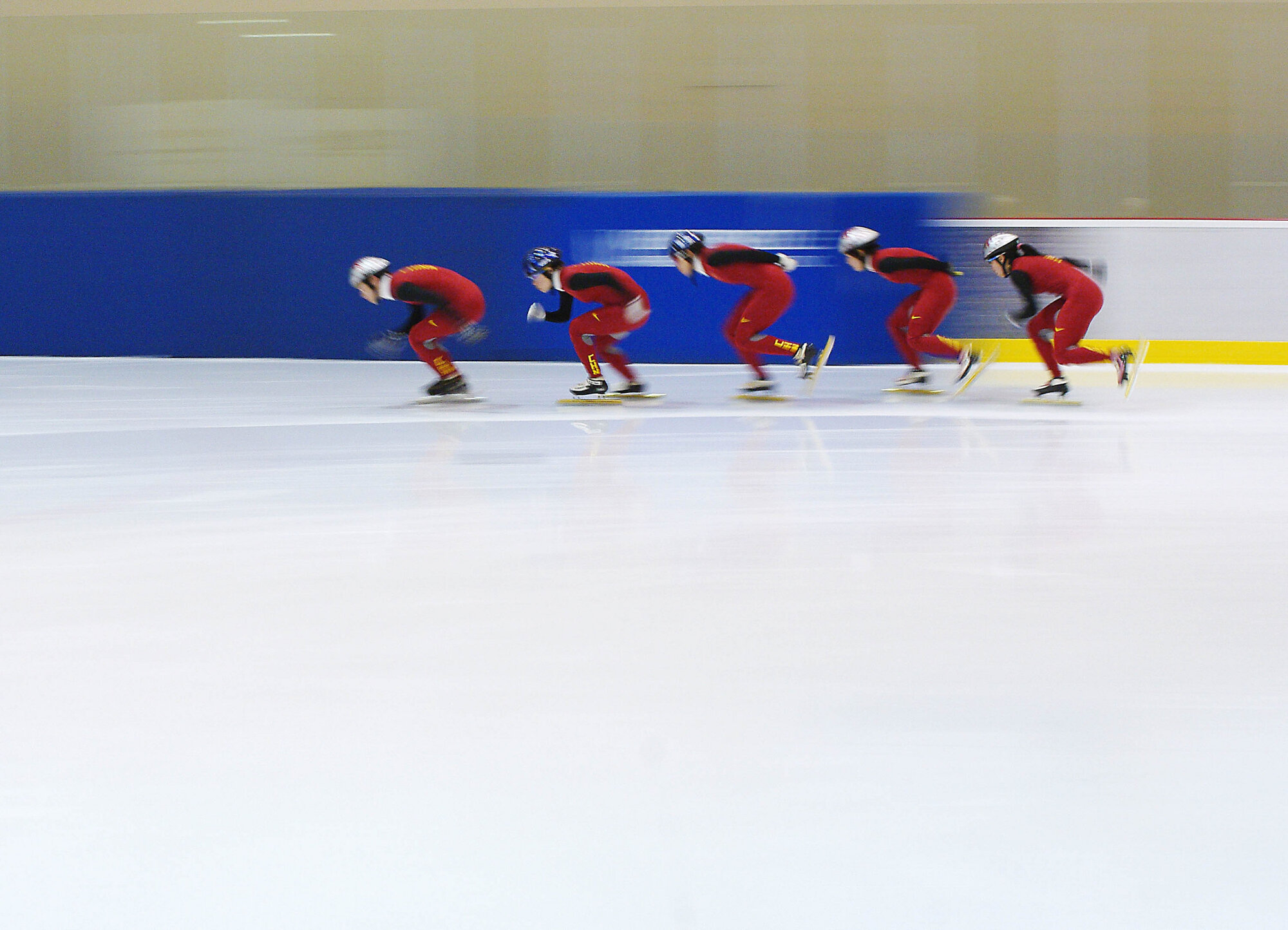 speed skaters 3