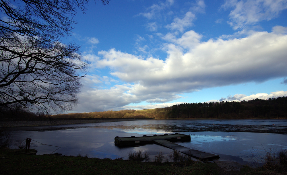 Icy reservoir