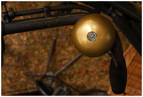 1940's bike with mechanical bell