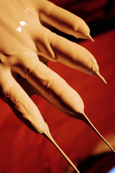 shoe of the hand is dripping