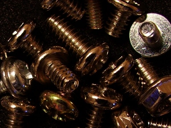 Bag o bolts
