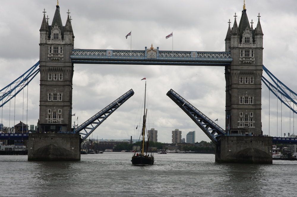 Thames.Bridge