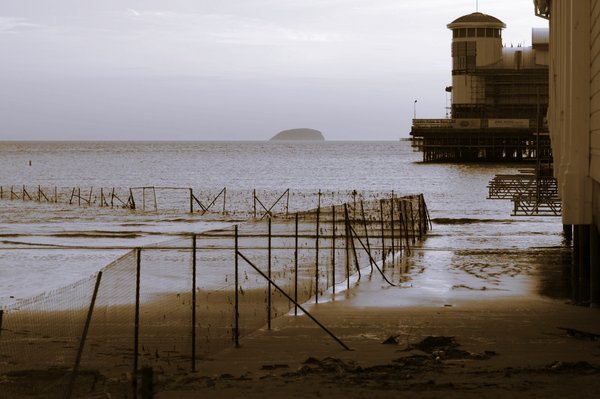 duo tone v2, Weston Super-Mare Pier