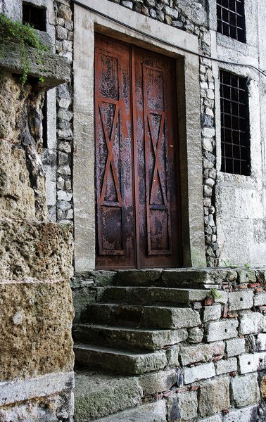 Rusted Door