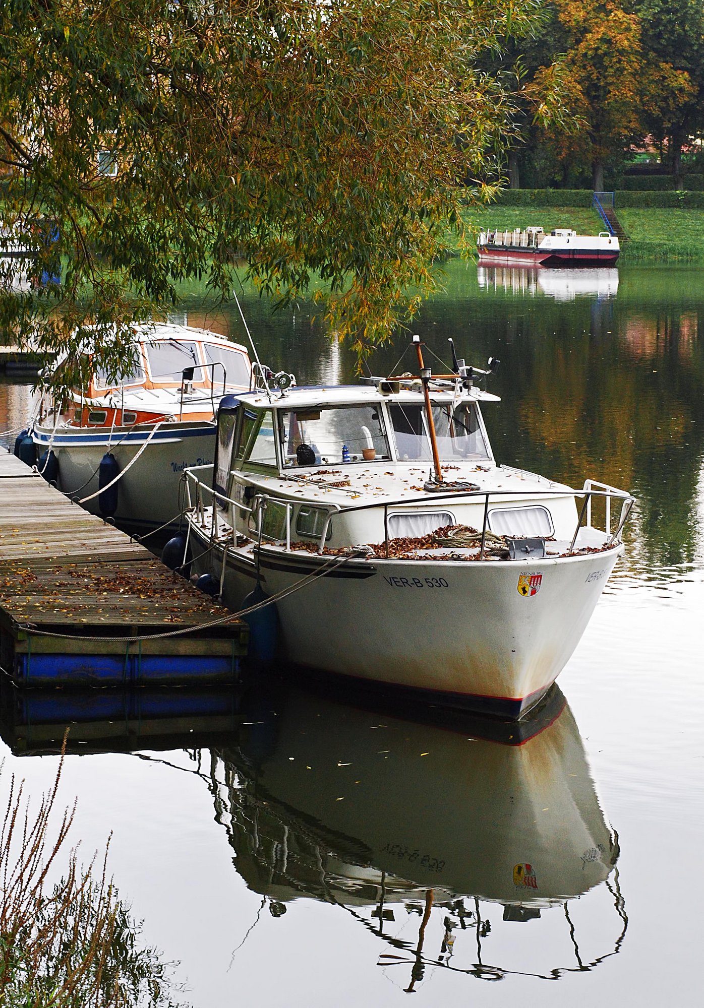 Nienburg Harbour(Autumn).