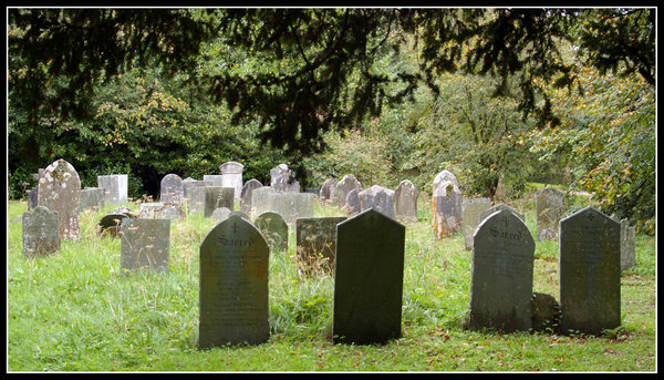 A Country Churchyard