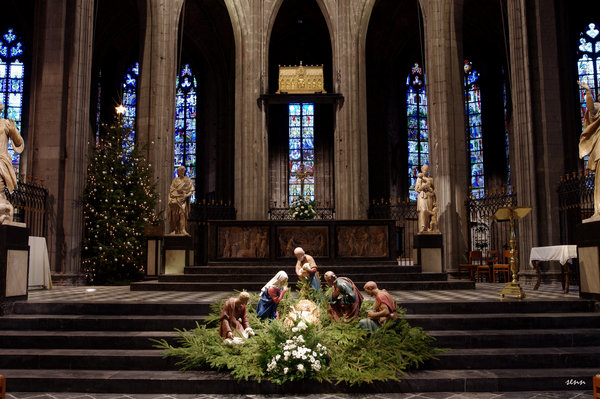 Sainte-Waudru in Christmas