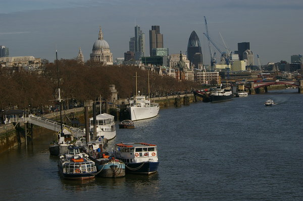 pic from waterloo bridge