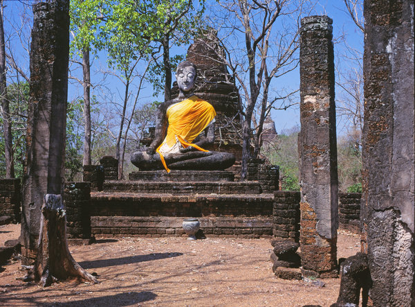 a seated buddha