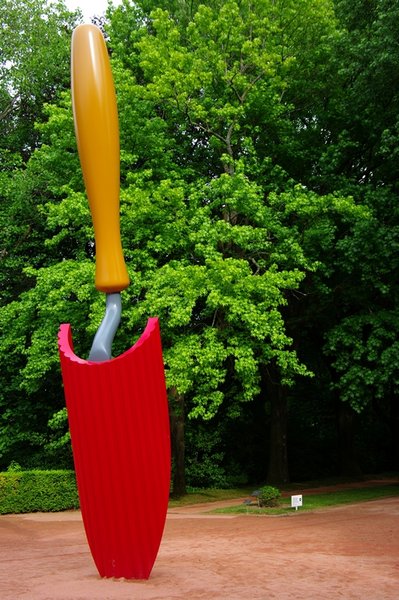 Giant shovel!