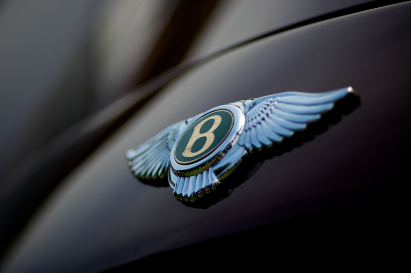 'B' Winged