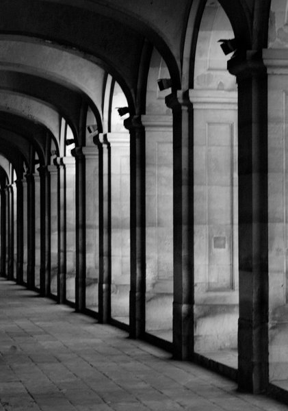 Colonnade 3