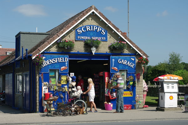 Bernie Scripps Garage Aidensfield