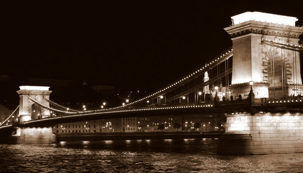 Chain Bridge at Night