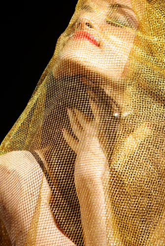 Shadow land in Gold