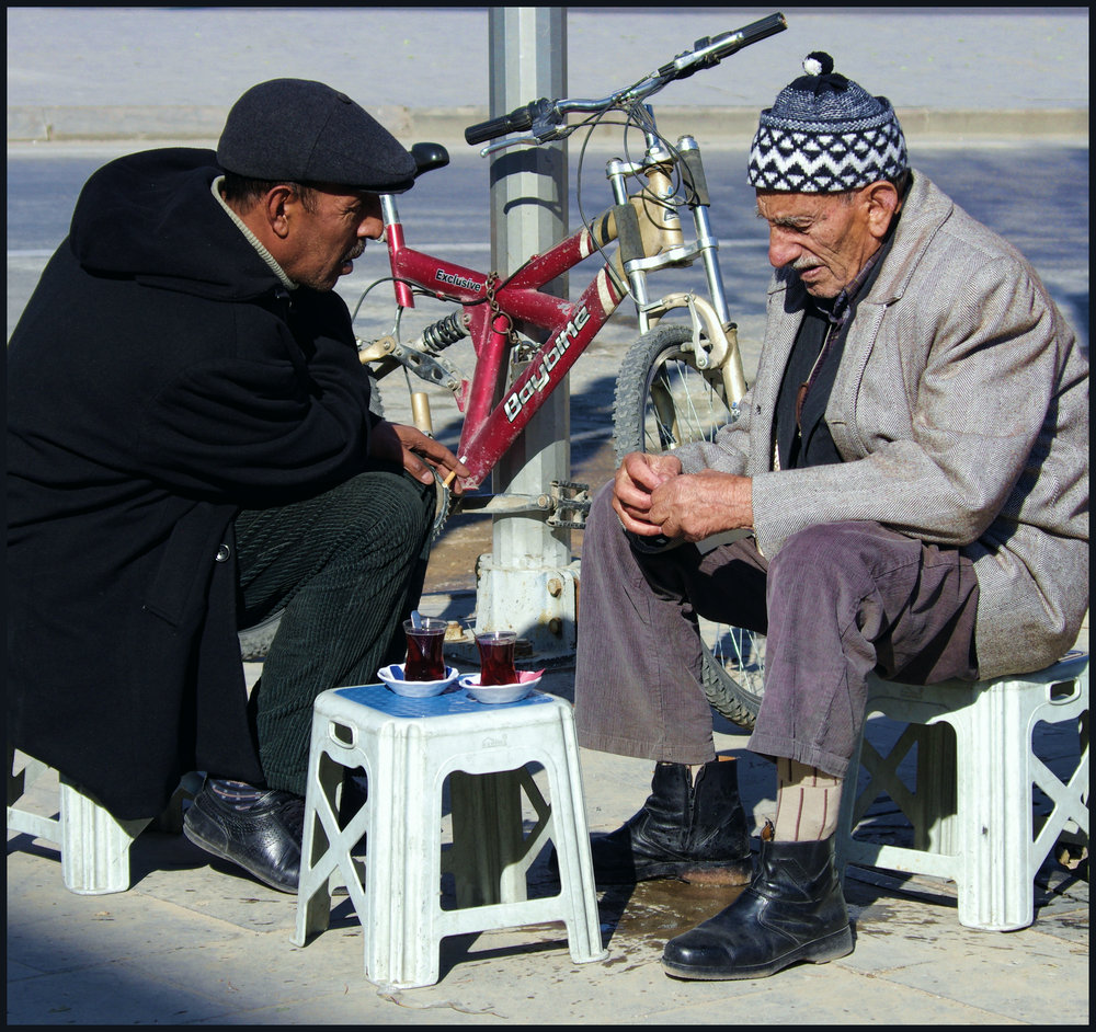 Chatting over a Cup of Tea
