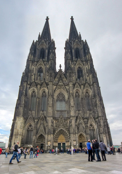 Big, bigger, dome (of Colone)