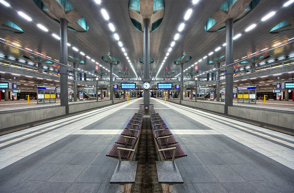 Big Station - No Passengers