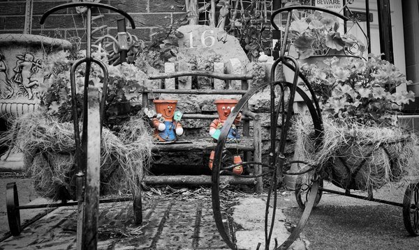Flower pot men.