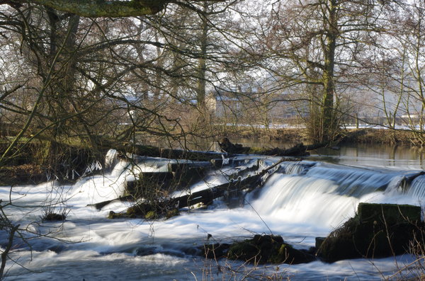 winter on derbyshire wye