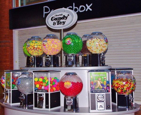 Candy and Toy