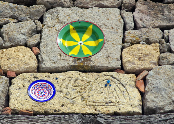 Dish and Plaque