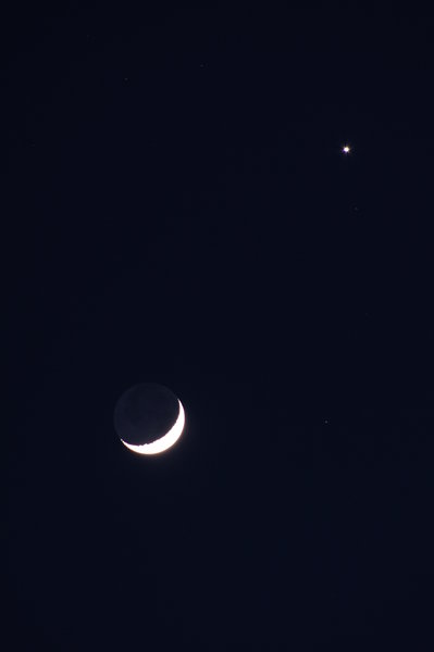 Jupiter, Moon & Earth-shine