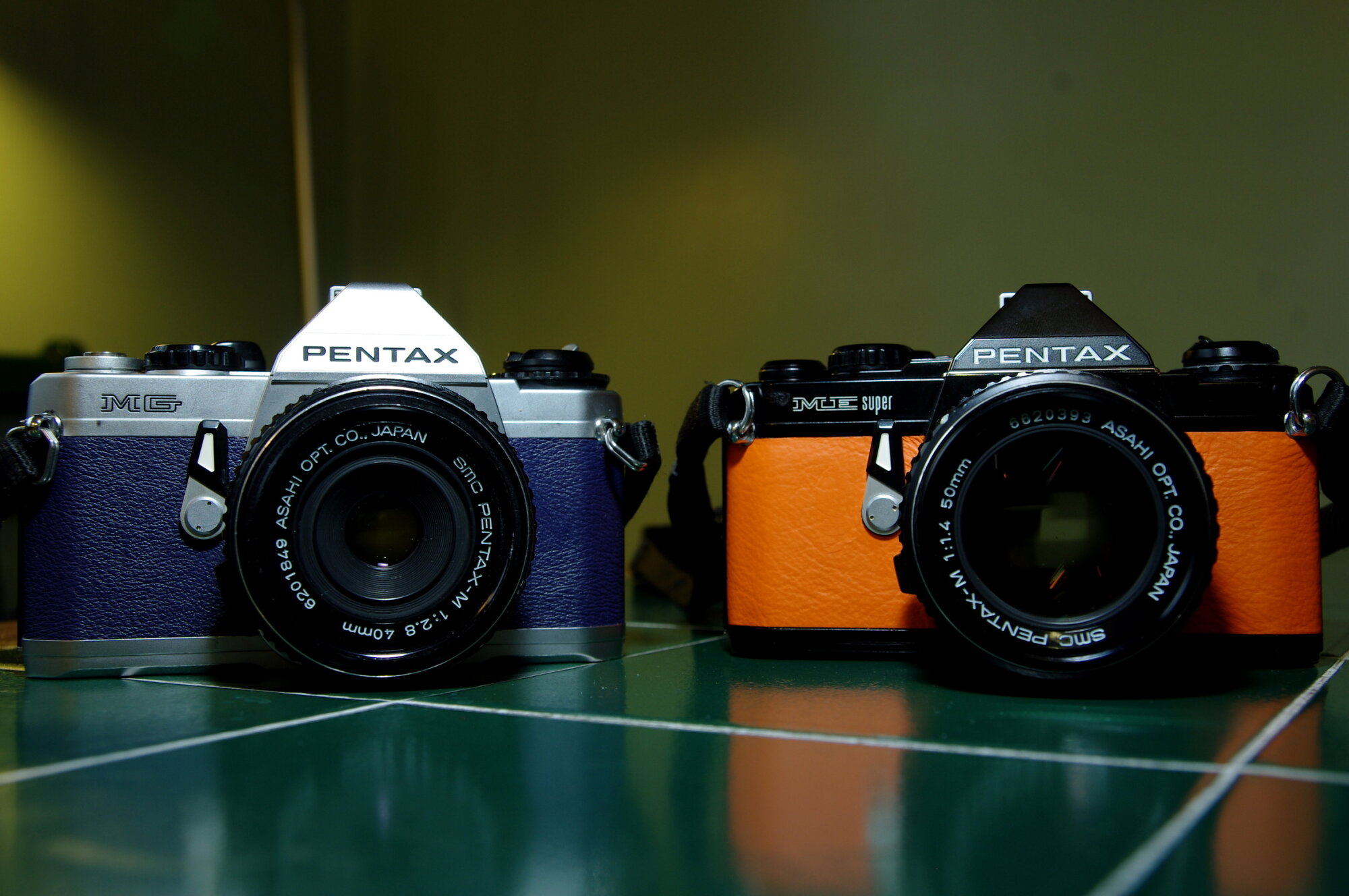 Pentax ME super & Pentax MG - New seals and recovered.