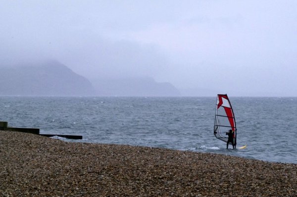 Have fun as long as the wind blows!