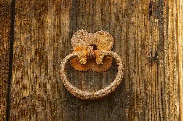 Rusty door handle.