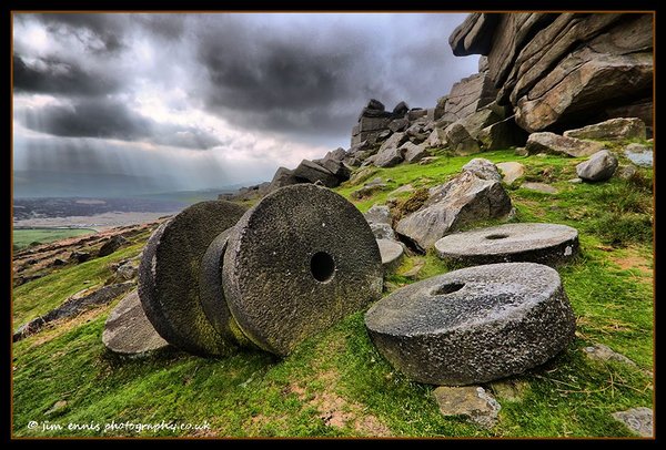 Stone me