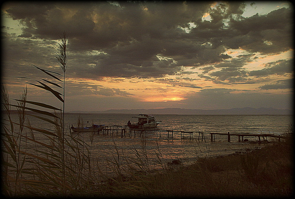 A Small Pier *