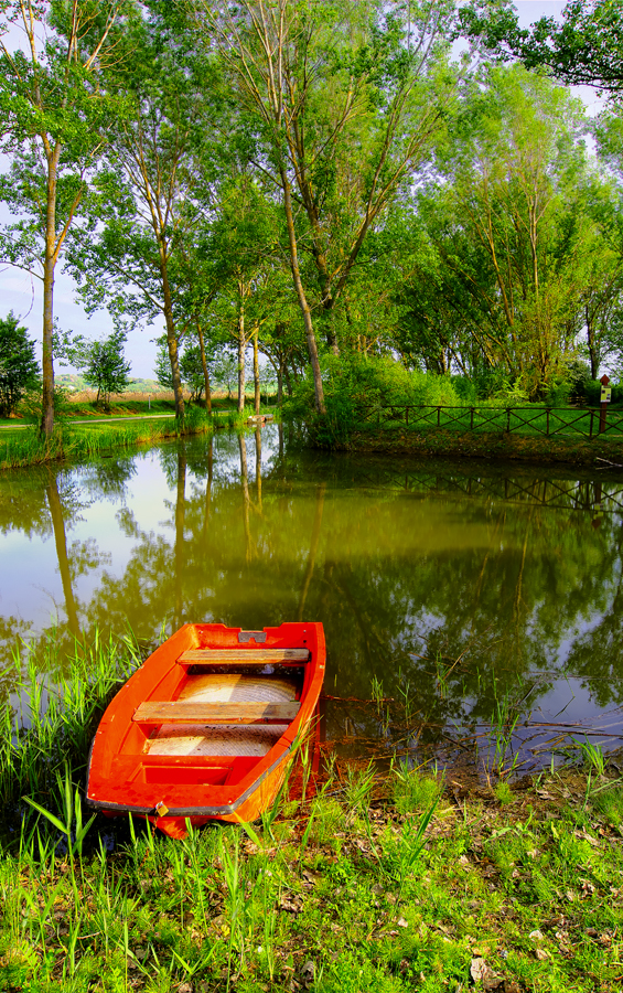 Orange Boat