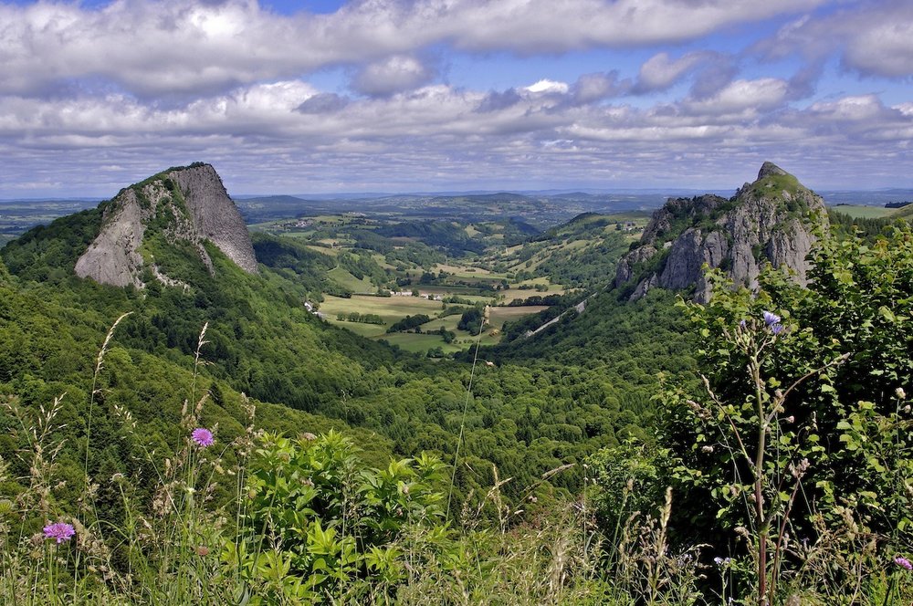 Extinct volcanoes