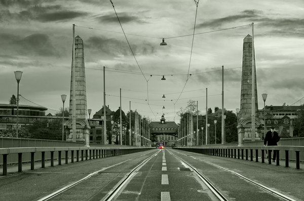 Sunday commuters, Bern