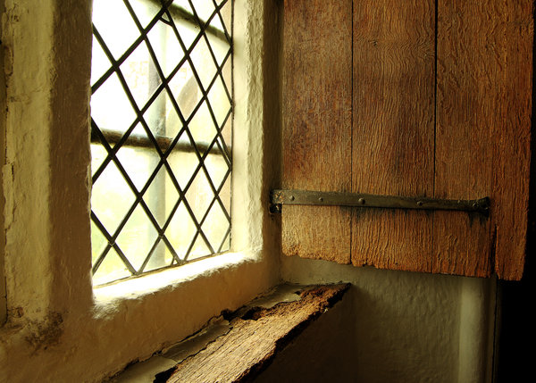 Ancient Shutter, Ancient Cill