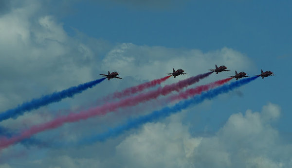 Red arrows