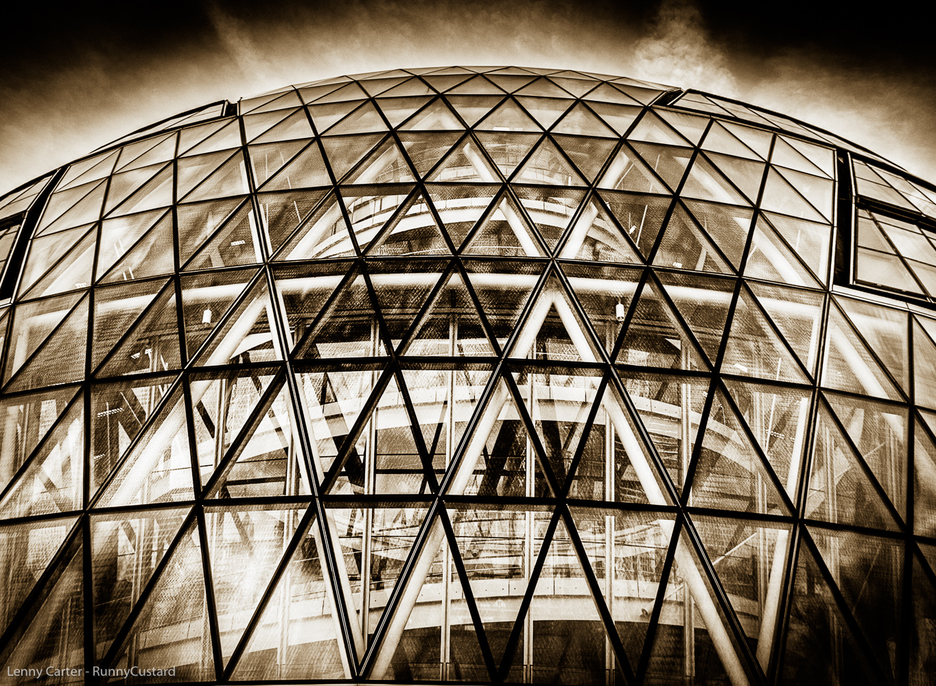 Drama in Cityhall, London