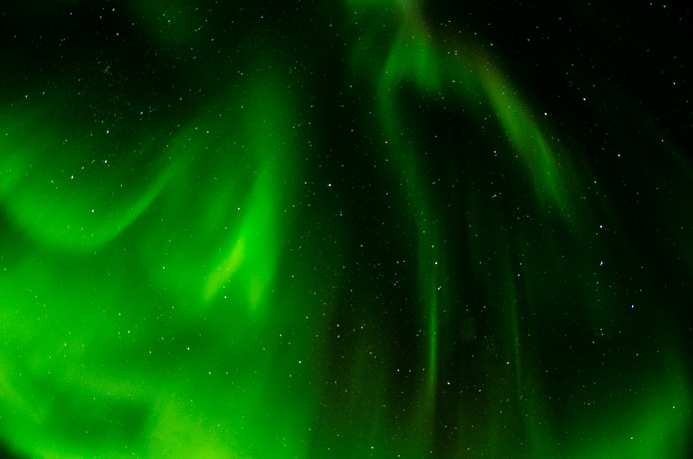 Aurora Borealis vertically overhead