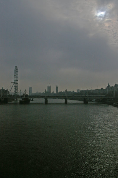 Stillness of the Thames