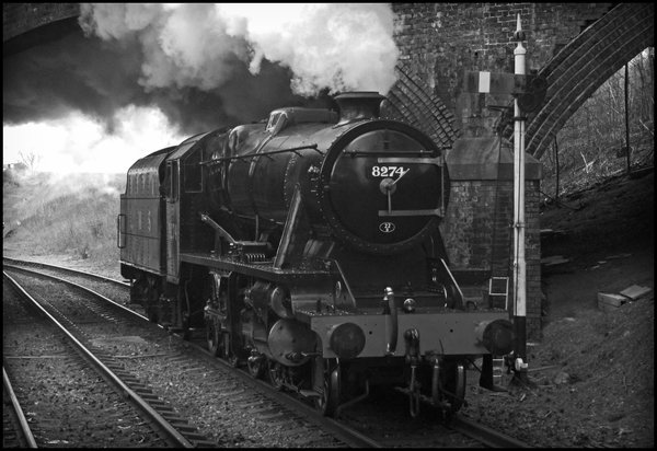 8F