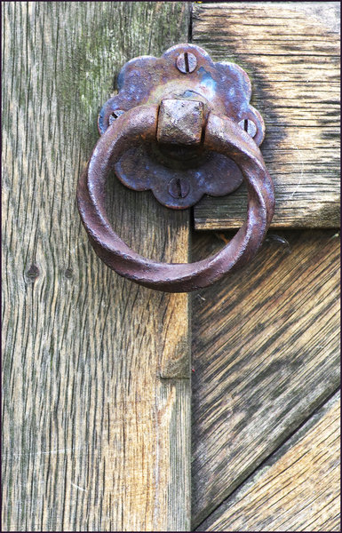 Gate