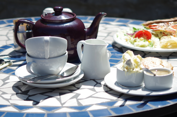 Devon cream tea